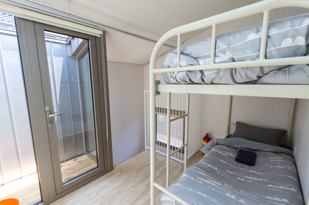 Inside Busan Hostal Exterior foto