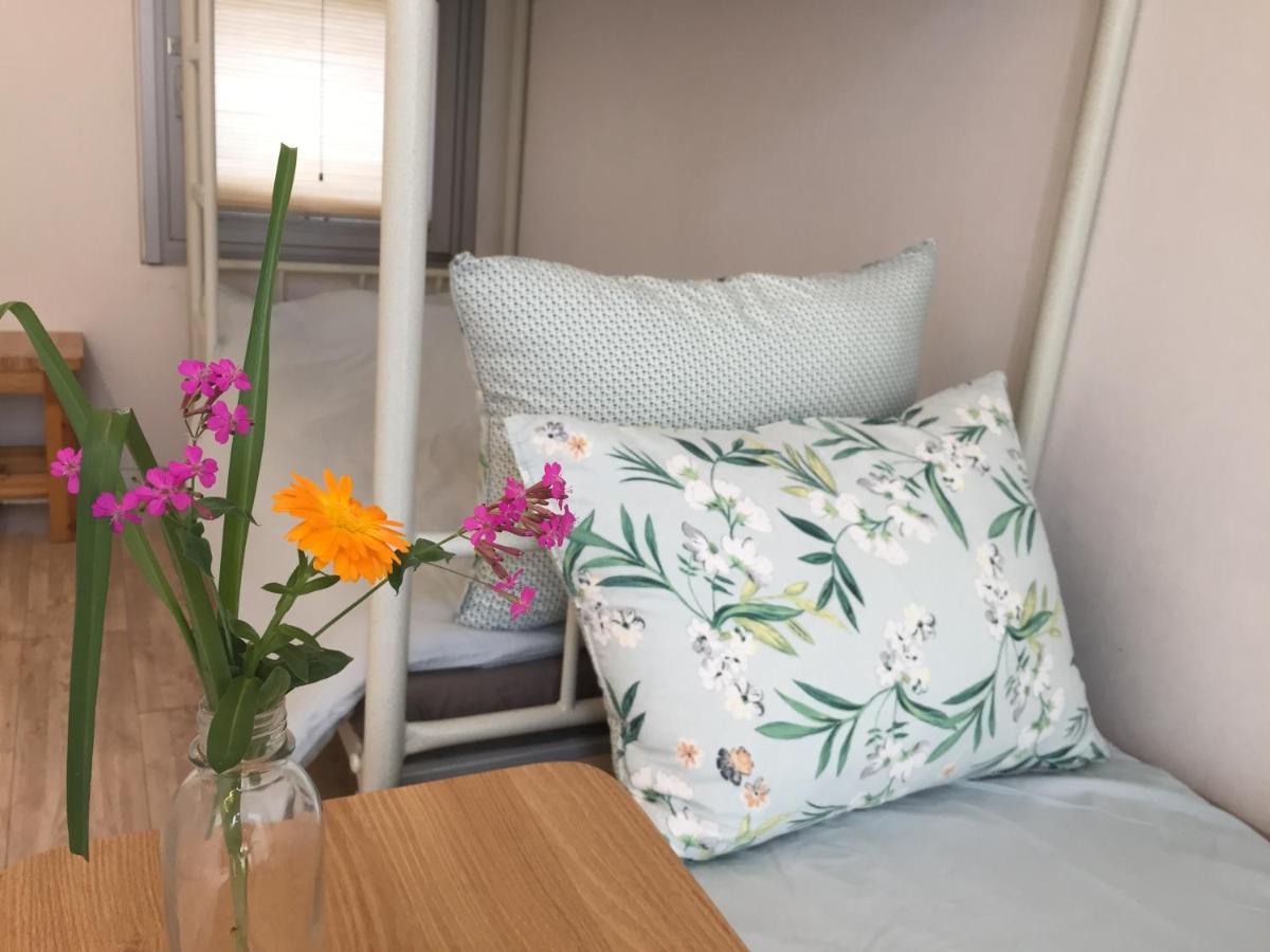Inside Busan Hostal Exterior foto